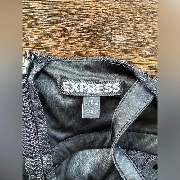 Express Lace Dress- Size 10 - Picture 7 of 8